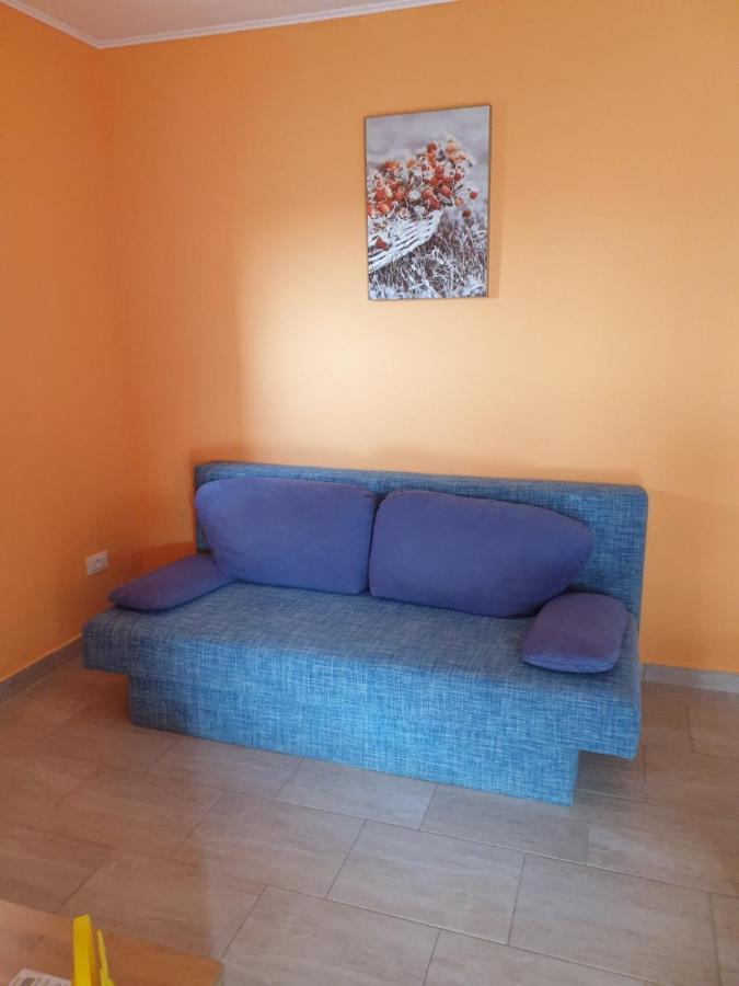 Apartman Tramonto 모토분 외부 사진